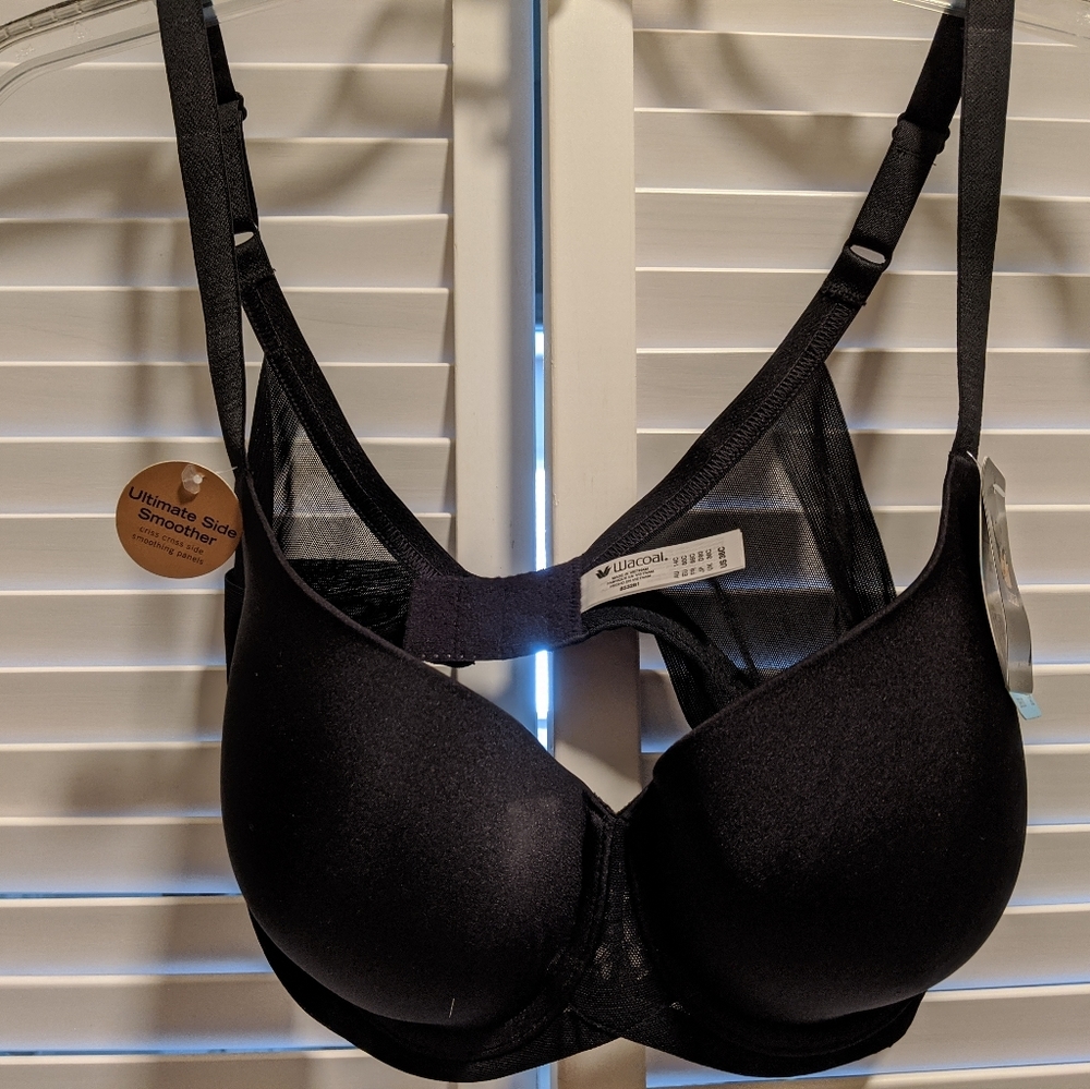 36C Wacoal black smoother bra NWT